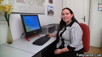 Chubby office girl gets pounded