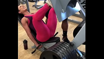 Gym Cameltoe 2