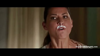 Olivia Munn em Freeloaders (2011)