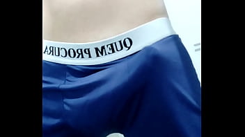 Pau duro de cueca