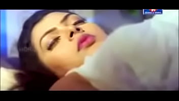 Hot mallu actress Sajini very romantic in saree unseen video