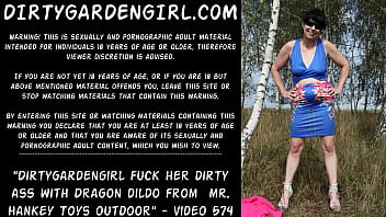 Dirtygardengirl fuck her dirty ass with Dragon dildo from  mr. Hankey Toys outdoor