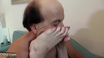 Young brunette gets pounded in her pussy by horny grandpa