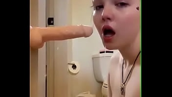 Russian Teen Practice Blowjob 1