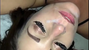 Cumming on girlfriends face