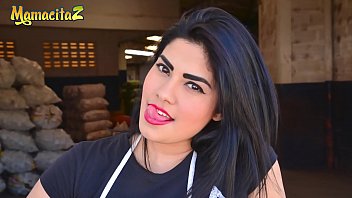 MAMACITAZ - Deliciosa Latina Devora Robles Faz Sexo Inter-racial Quente em POV