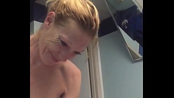 hooker gives nice slow blowjob in motel