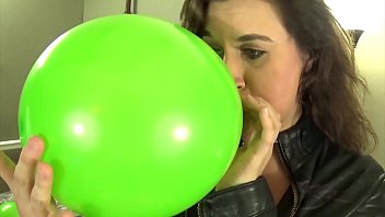 brunette 17:29 blowing bubble gum bubbles and balloons while masturbating