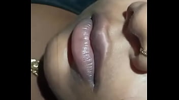 Desi hot lips