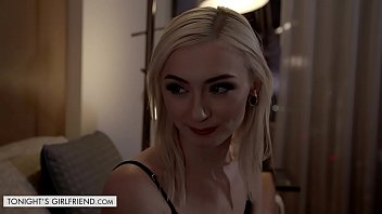 Tonight&#039_s Girlfriend - Chloe Temple submits to her client&#039_s kinks