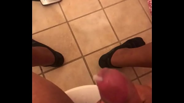 luis fuentes stroking huge cock sex movie [ Duration: 00:36 ]