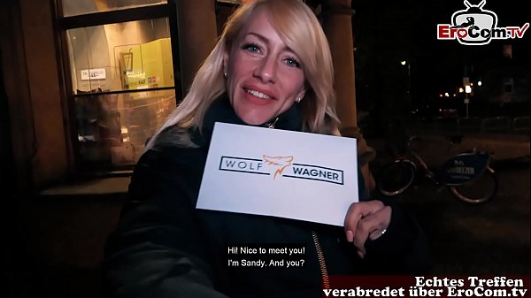 Deutsche Sportliche Gym schlampe Fit XXX Sandy beim EroCom Date Userdate POV abgeschleppt