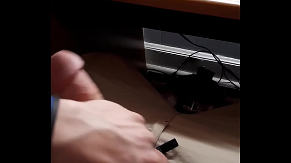 masterbastion male big penis sex movie [ Duration: 00:41 ]