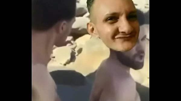 heitor satanista dando o cu para desconhecido gay [ Duration: 00:28 ]