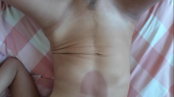 rubbing my wife s pussy milf [ Duration: 00:28 ]