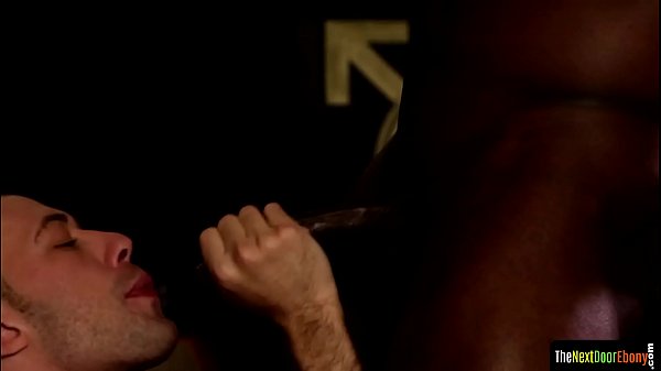 black hunks interracially plowing tight ass gay [ Duration: 06:54 ]