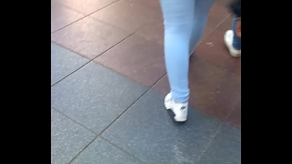 morena gostosa de jeans sex movie [ Duration: 00:51 ]
