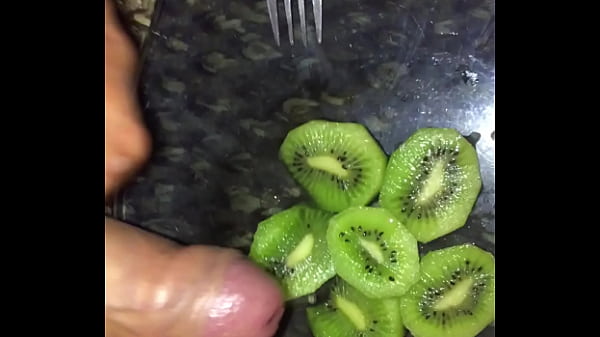 eating cum breackfast gay [ Duration: 00:43 ]