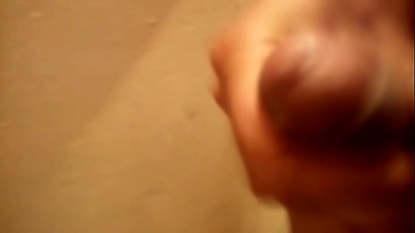 masturbandome corrida gay [ Duration: 00:40 ]