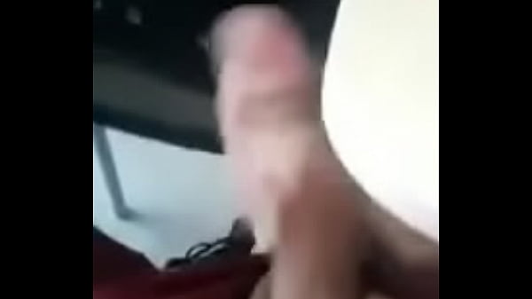 bateu uma na sala sem sentir medo gay [ Duration: 00:45 ]