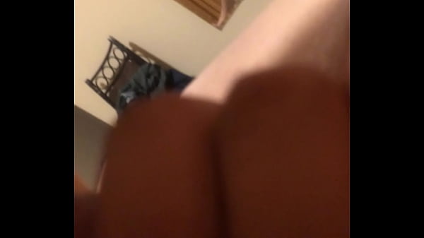 oral a trava blancona potona shemale [ Duration: 00:34 ]