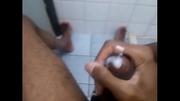 esvaziando o saco bukkake [ Duration: 00:55 ]