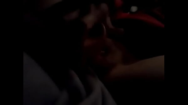 slut fucks her pussy with huge toy blonde [ Duration: 01:06 ]