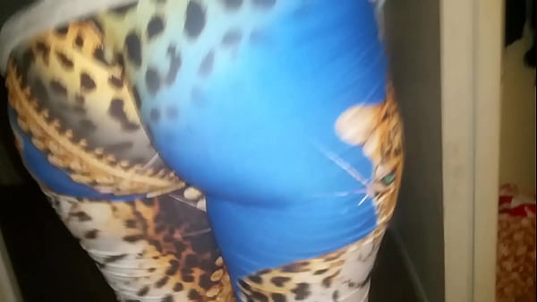 la grumpy leggings amateur [ Duration: 00:27 ]
