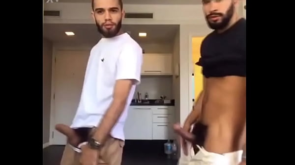 irm atilde os albuquerque cm dotados gay [ Duration: 00:24 ]