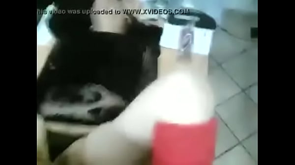 xcachondisima gritando rico amateur [ Duration: 00:51 ]