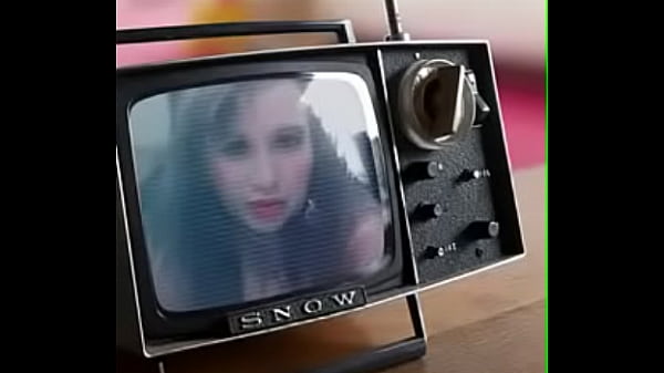 zeina tele shemale [ Duration: 00:28 ]