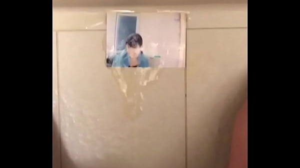 lots of piss bukkake [ Duration: 00:45 ]