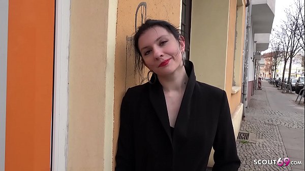 german scout kunst studentin anna anal gefickt bei casting teen [ Duration: 12:56 ]