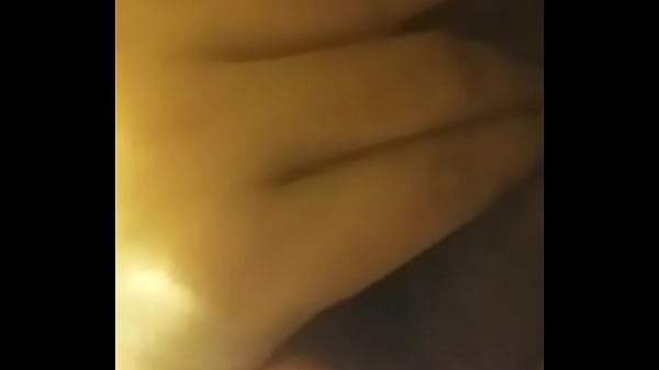 morrita de balas dedeandose sex movie [ Duration: 01:17 ]