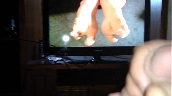 masturbating my limp cock to wrinkled soles bukkake [ Duration: 03:48 ]