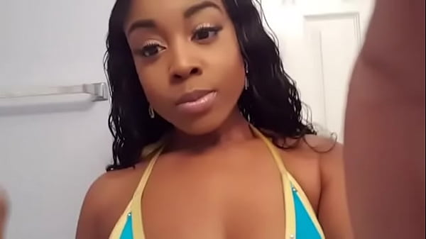 tuushhe lesbian [ Duration: 00:52 ]