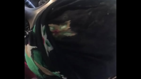 dikembe jumbo getting sloppy head milf [ Duration: 00:35 ]