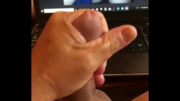 stroking to cutiepiez sex movie [ Duration: 00:37 ]