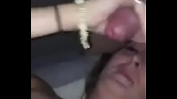novinha fudendo com namorado e amigo blowjob [ Duration: 01:36 ]