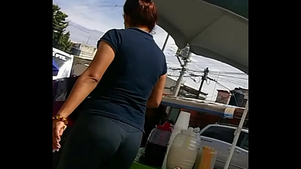 una nalguita muy rica by sabrosa por las calles de puebla shemale [ Duration: 01:13 ]