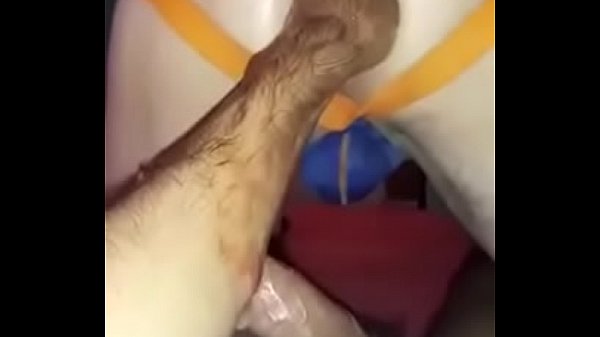 novinho peludinho me deixando abertinho gay [ Duration: 02:31 ]