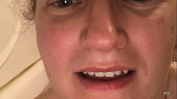 playin with it interracial [ Duration: 02:00 ]