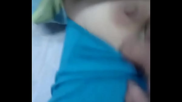 amiga de mi esposa amateur [ Duration: 00:30 ]