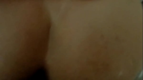 big booty wife takes thick cock amateur [ Duration: 00:35 ]