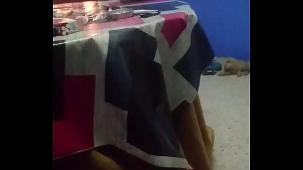 mi vecina me hace una paja sex movie [ Duration: 01:27 ]