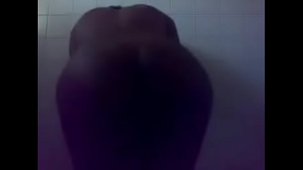 mi amigo meneando gay [ Duration: 00:30 ]