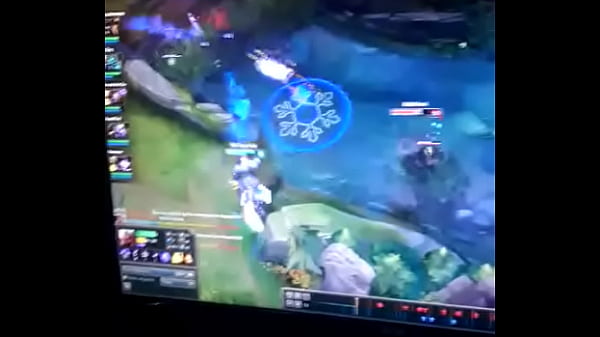 mecaniqueando en el lol sex movie [ Duration: 00:34 ]