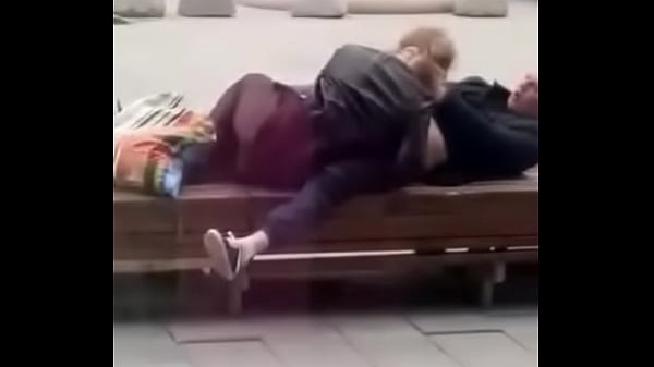 sexo na pra ccedil a blowjob [ Duration: 01:40 ]