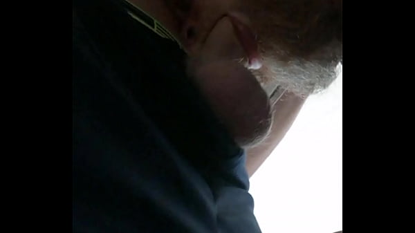 bearded hairy blowjob gay [ Duration: 00:48 ]
