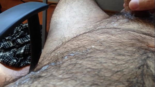 a lot of cum cumshot [ Duration: 00:35 ]